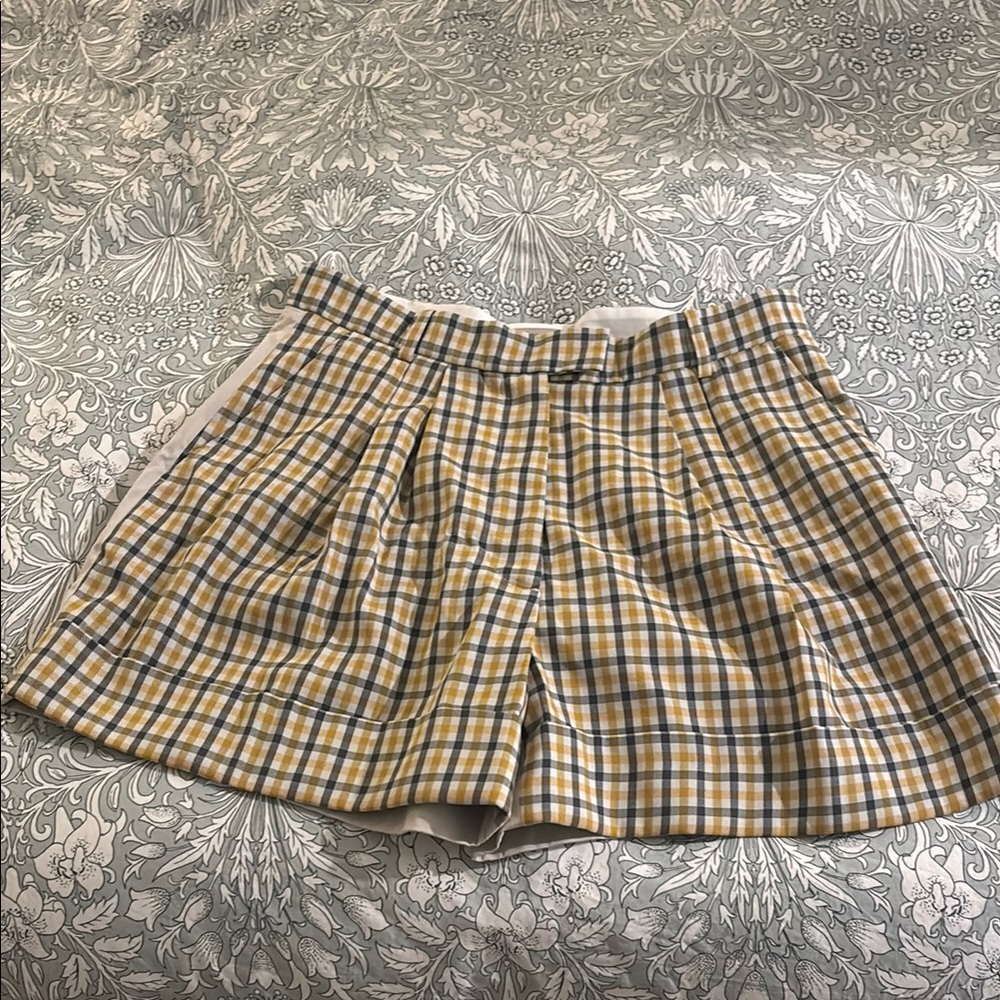 Baum Und Pferdgarten Size 40 Large Plaid Women's Shorts